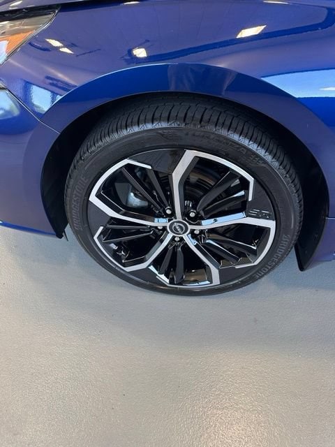 2024 Nissan Altima SR - Photo 11