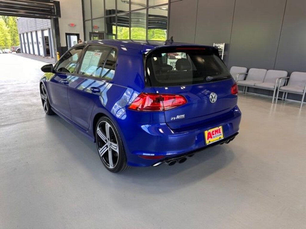 Used 2016 Volkswagen Golf R 4-Door w/DCC & Navigation Hatchback