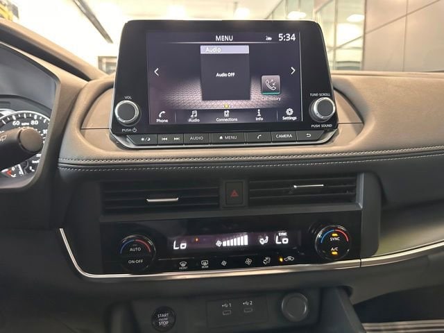 2025 Nissan Rogue SV - Photo 18