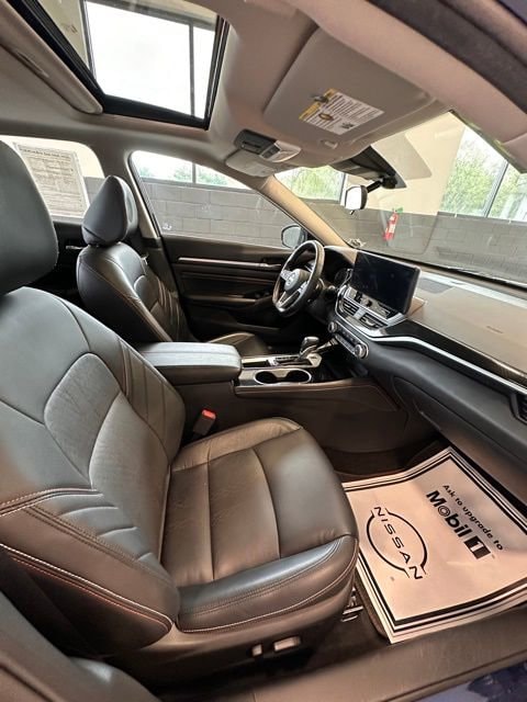2023 Nissan Altima SR - Photo 19
