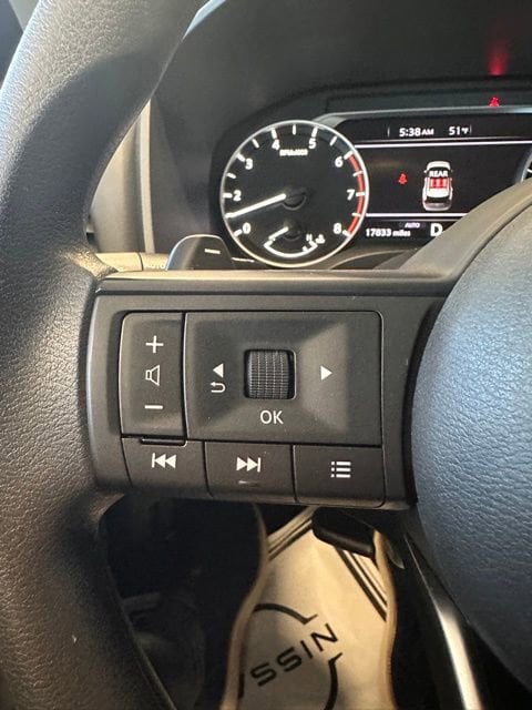 2024 Nissan Rogue SV - Photo 23