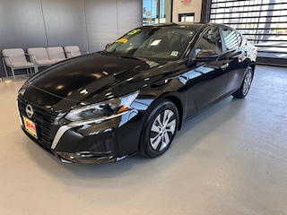 2025 Nissan Altima S Sedan
