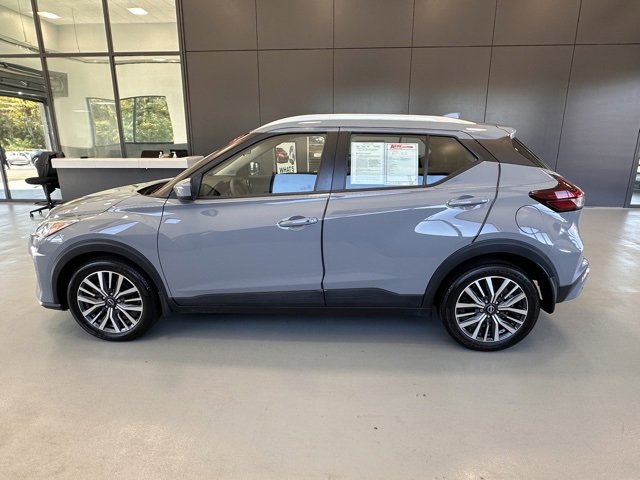 2023 Nissan Kicks SV photo 3