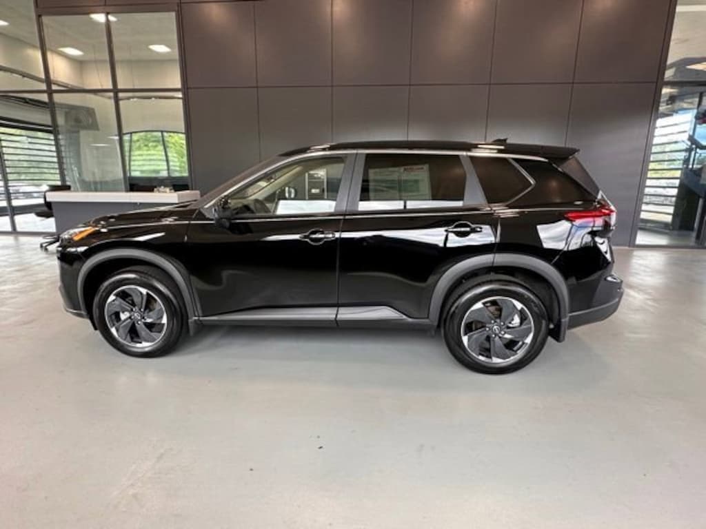 Certified 2025 Nissan Rogue SV SUV