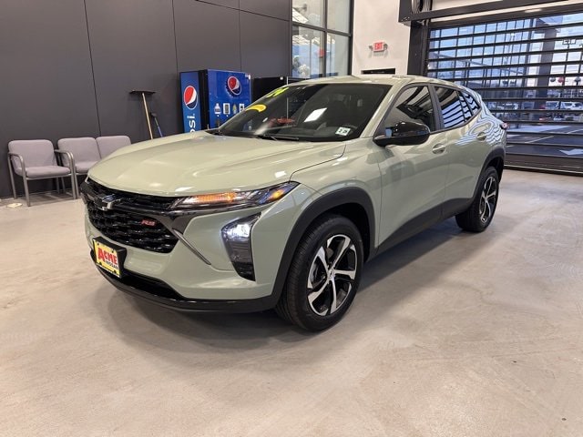 2024 Chevrolet Trax RS's photo