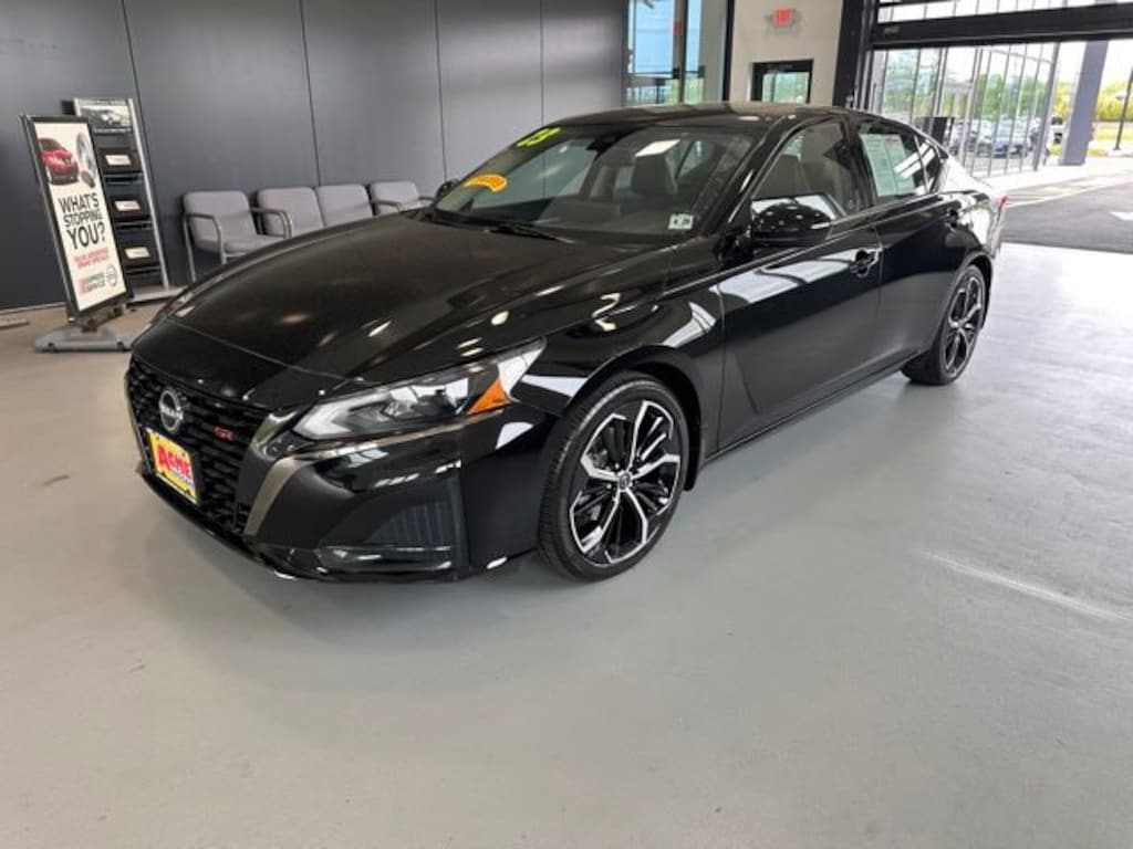 Certified 2023 Nissan Altima 2.5 SR Sedan
