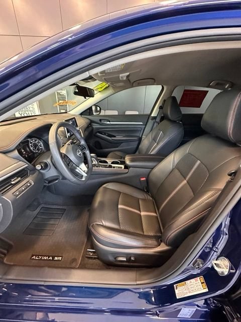 2024 Nissan Altima SR - Photo 15