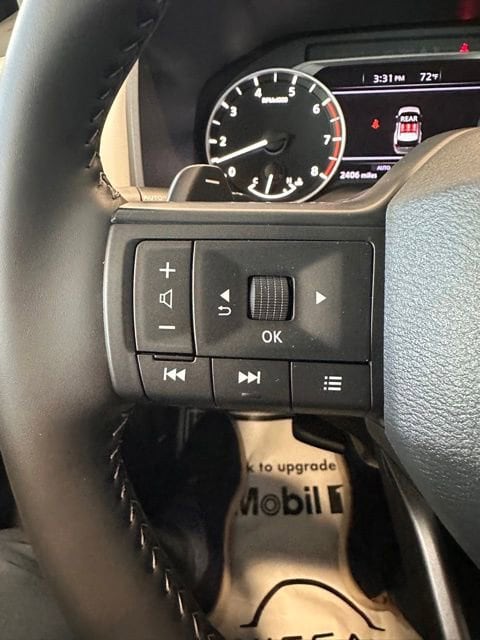 2025 Nissan Rogue SV - Photo 24