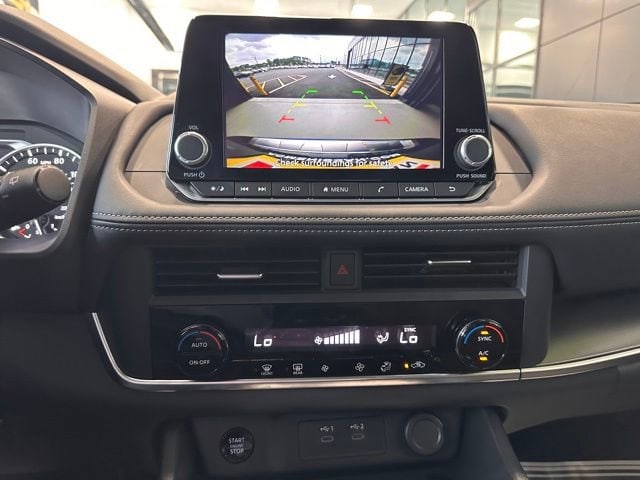 2025 Nissan Rogue SV - Photo 19