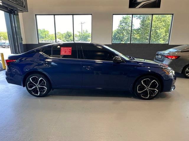 2024 Nissan Altima SR - Photo 6