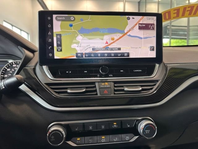 2023 Nissan Altima SR - Photo 20
