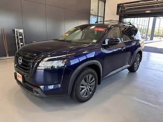 2022 Nissan Pathfinder SV SUV