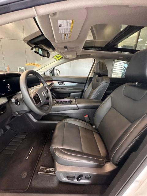 2025 Nissan Murano SL - Photo 16