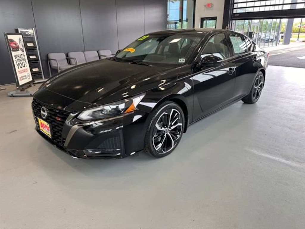 Certified 2023 Nissan Altima 2.5 SR Sedan