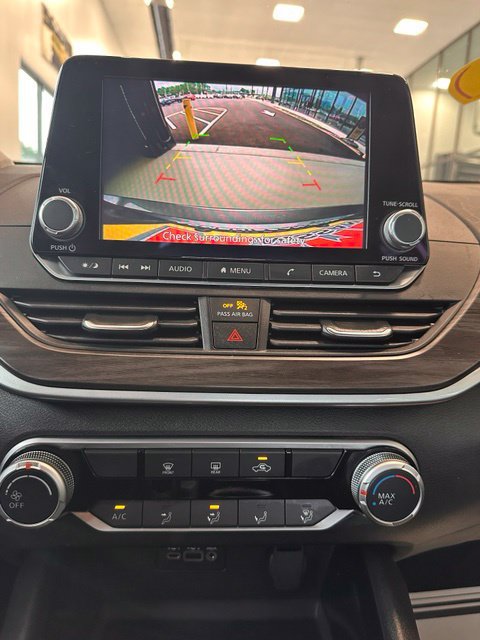 2024 Nissan Altima SV - Photo 21