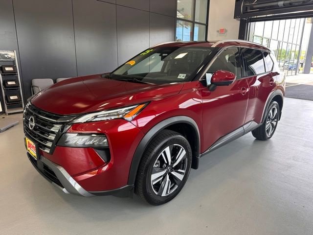 2025 Nissan Rogue SL AWD's photo
