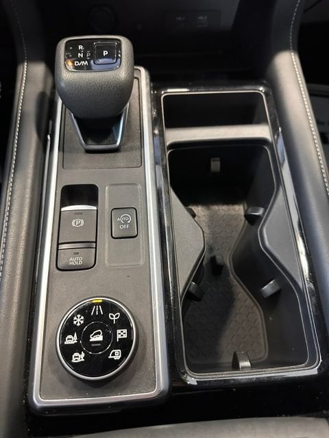 2023 Nissan Pathfinder SL - Photo 22