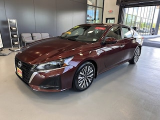 2023 Nissan Altima 2.5 SV Sedan
