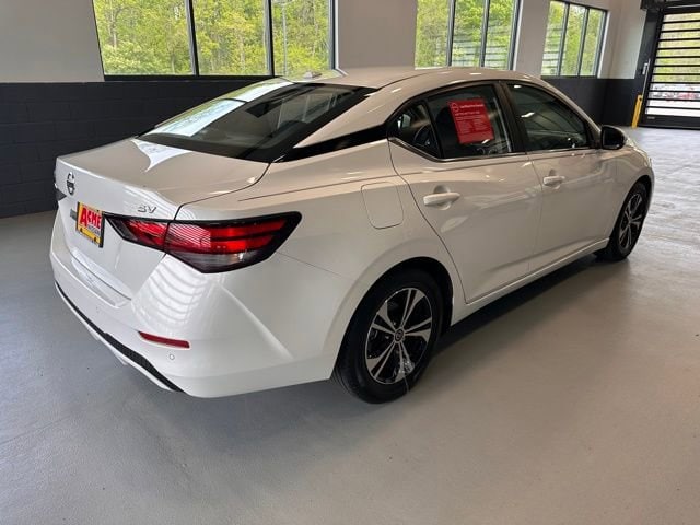 2023 Nissan Sentra SV - Photo 6