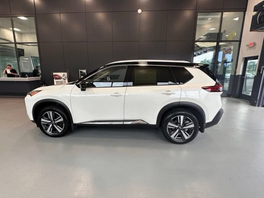 Certified 2023 Nissan Rogue Platinum SUV