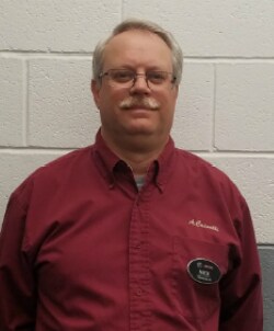 Staff member Nick Hingl from b5b591fff2ae