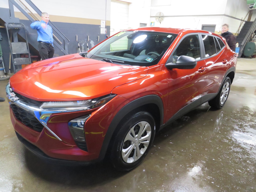 Used 2024 Chevrolet Trax LS SUV