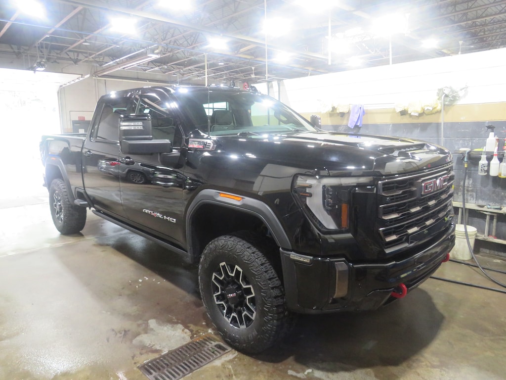 Used 2024 GMC Sierra 2500HD AT4X Truck