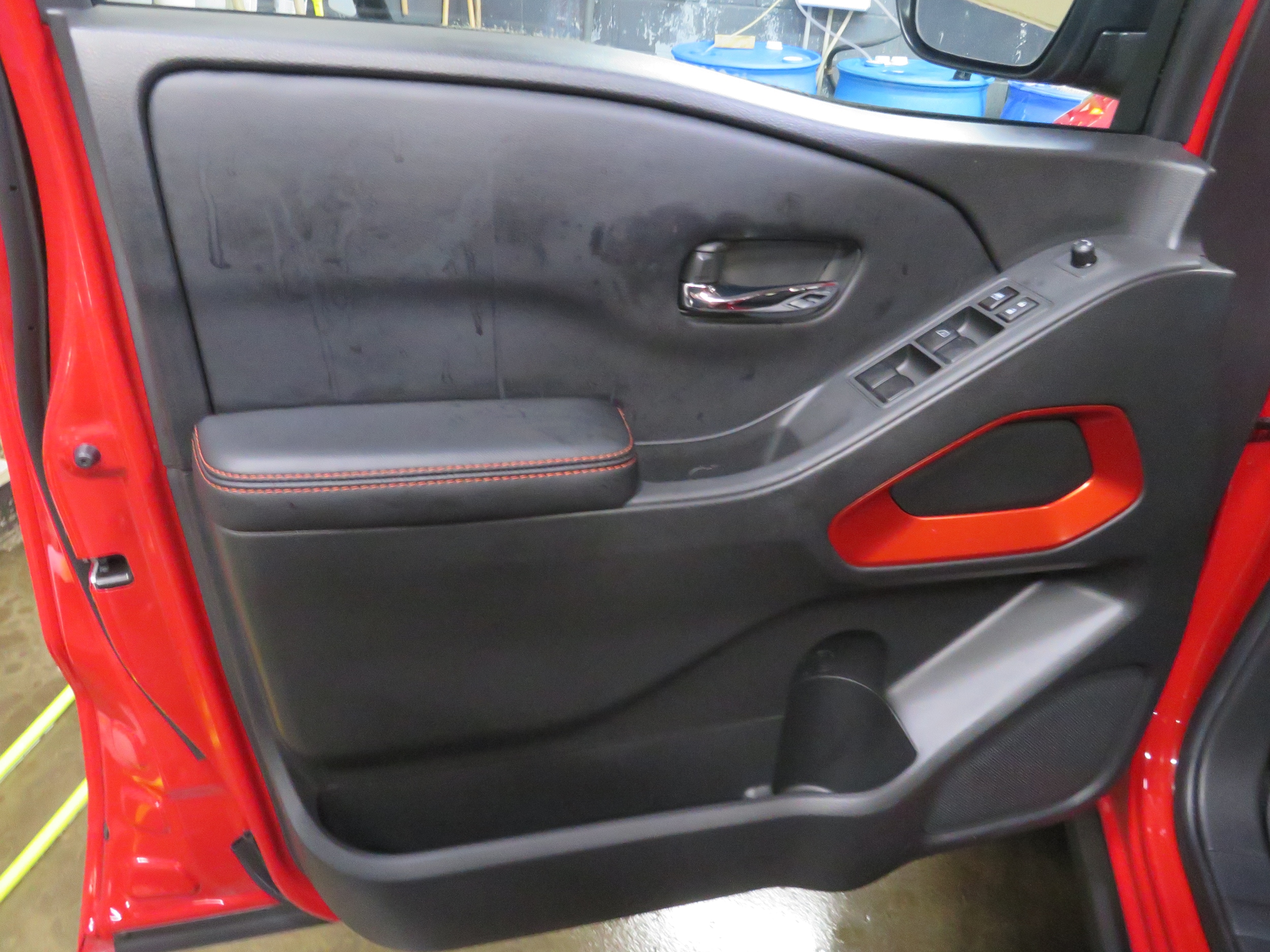 2025 Nissan Frontier PRO-4X - Photo 14