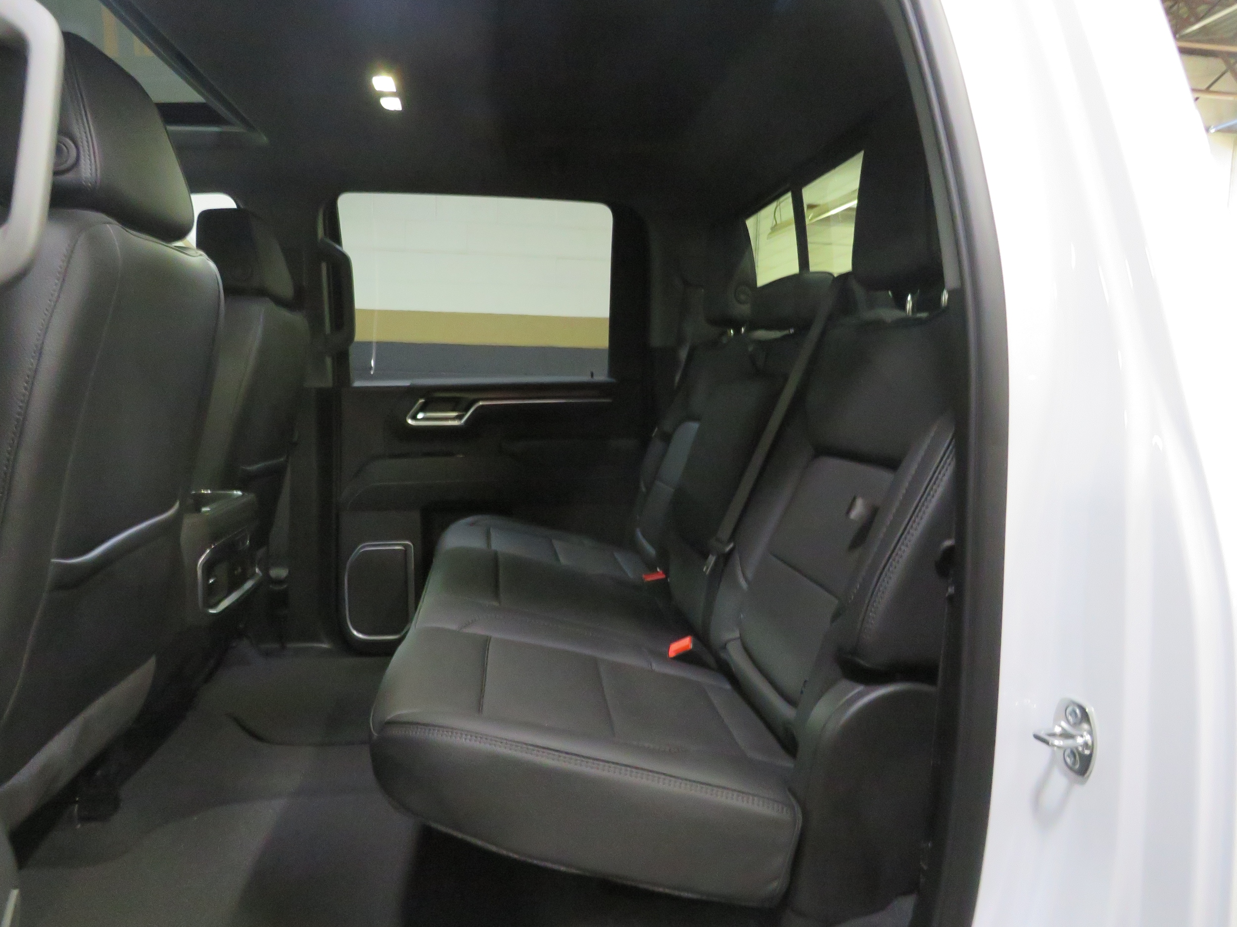 2026 GMC Sierra 2500HD Denali - Photo 8