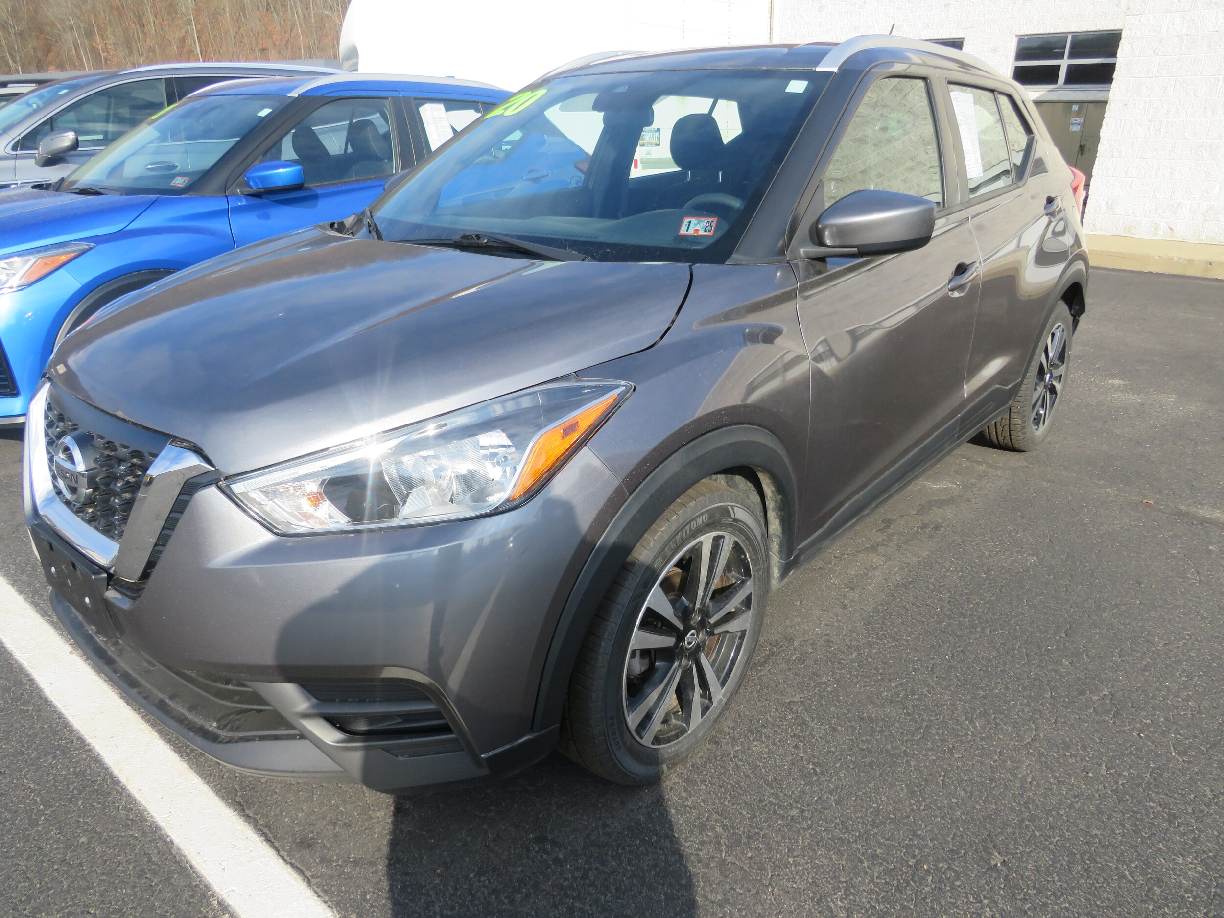 2020 Nissan Kicks SV photo 3
