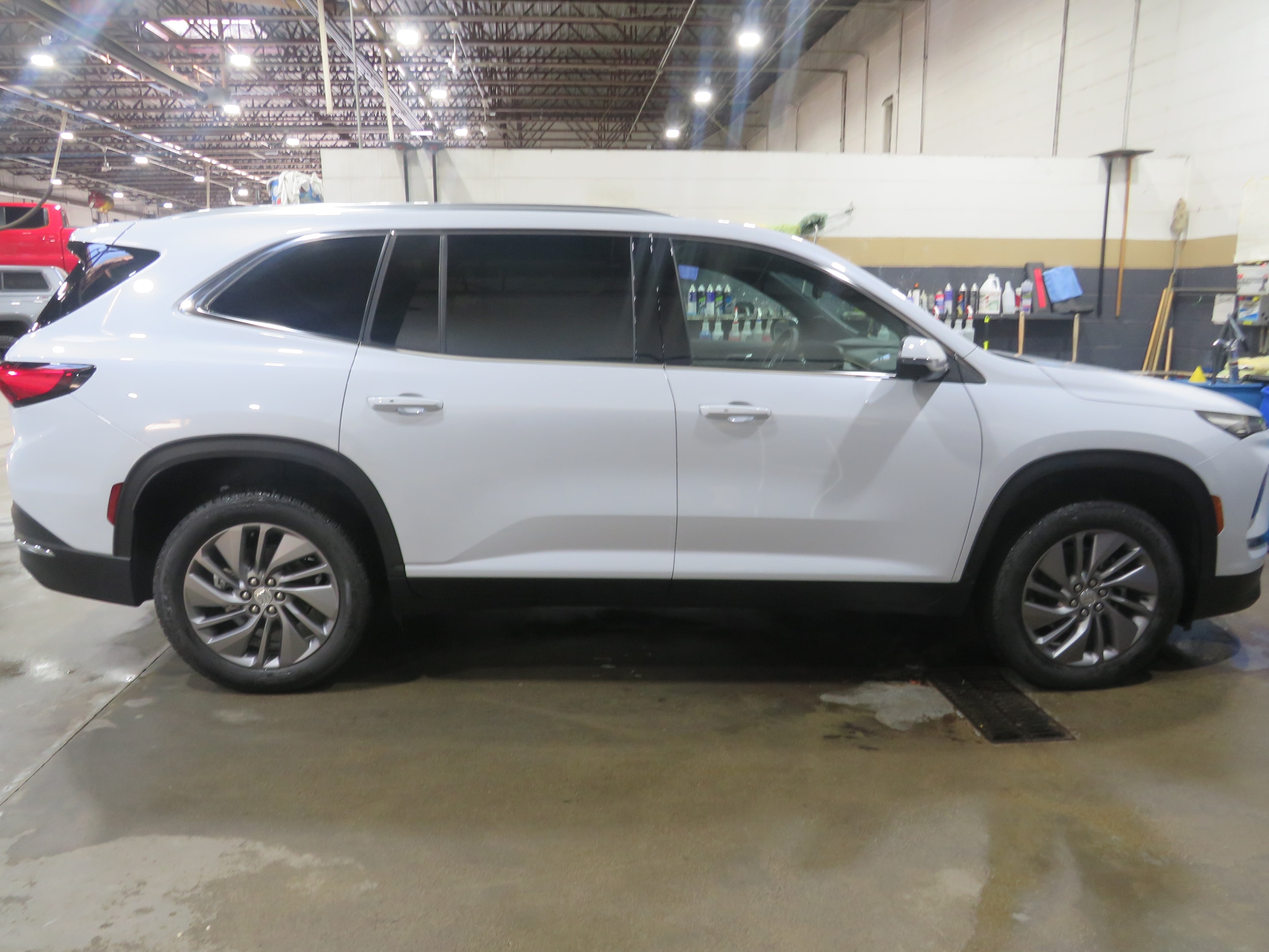 2027 Buick Enclave Preferred - Photo 7