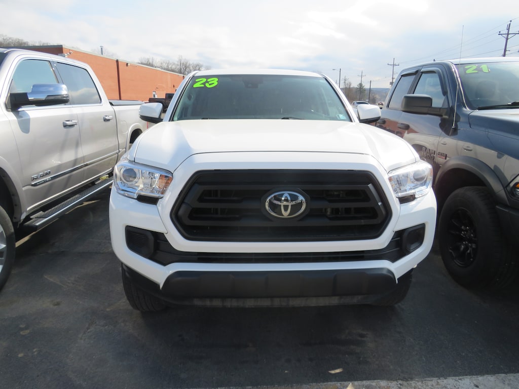 Used 2023 Toyota Tacoma SR Truck