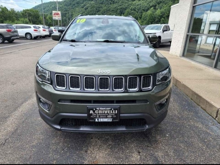 Used 2019 Jeep Compass Latitude with VIN 3C4NJDBB1KT600685 for sale in Oil City, PA