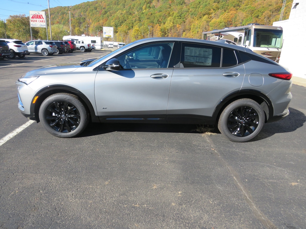New 2025 Buick Envista Sport Touring SUV