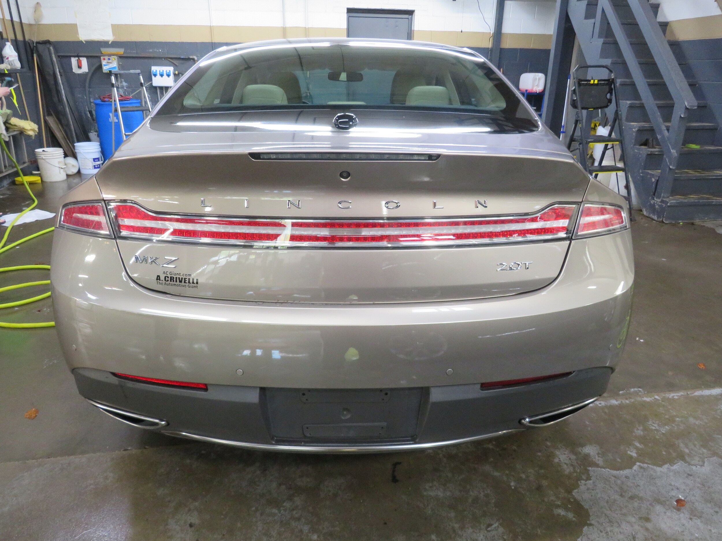 2020 Lincoln MKZ Standard photo 4