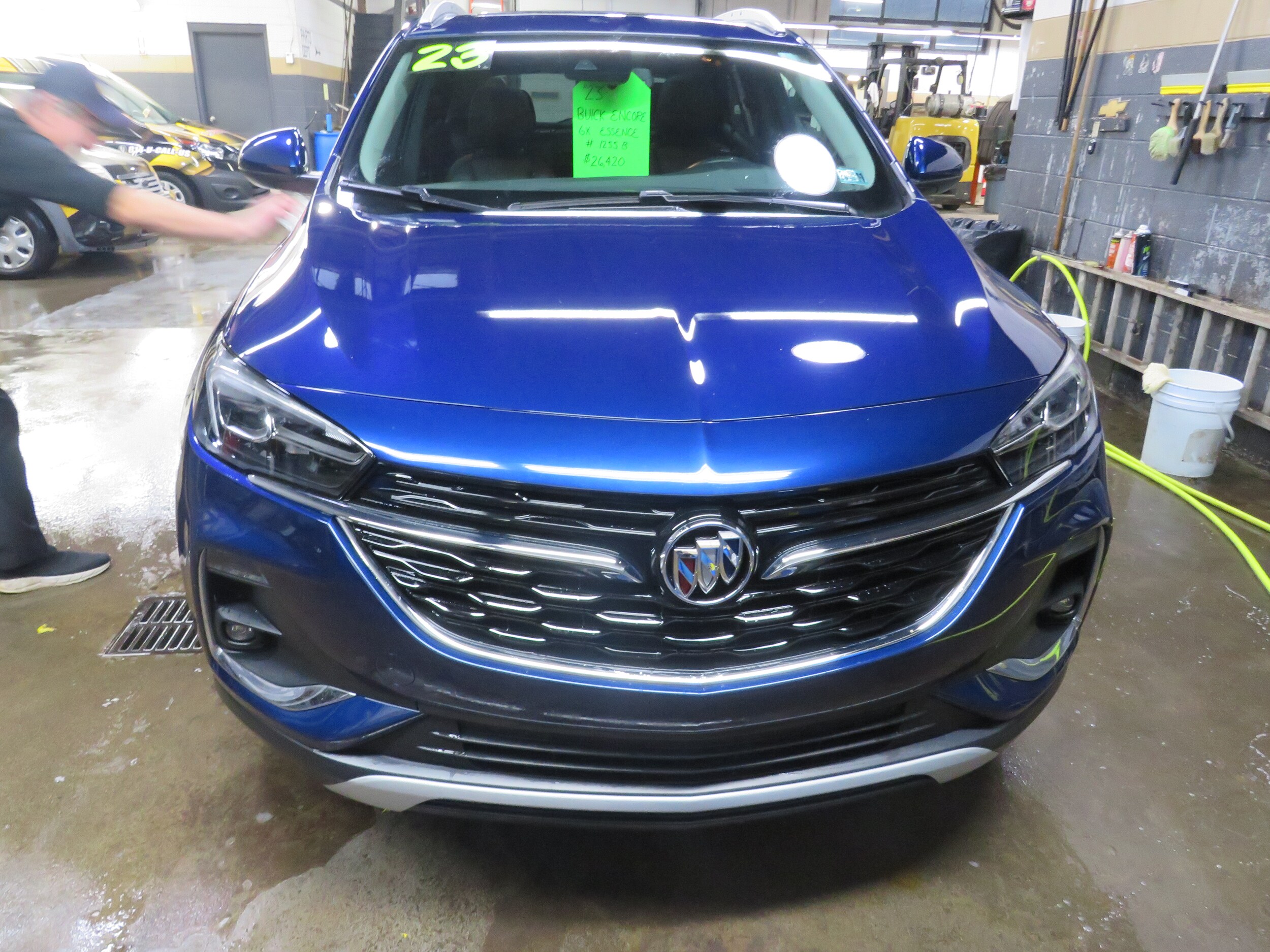 2023 Buick Encore GX Essence photo 2