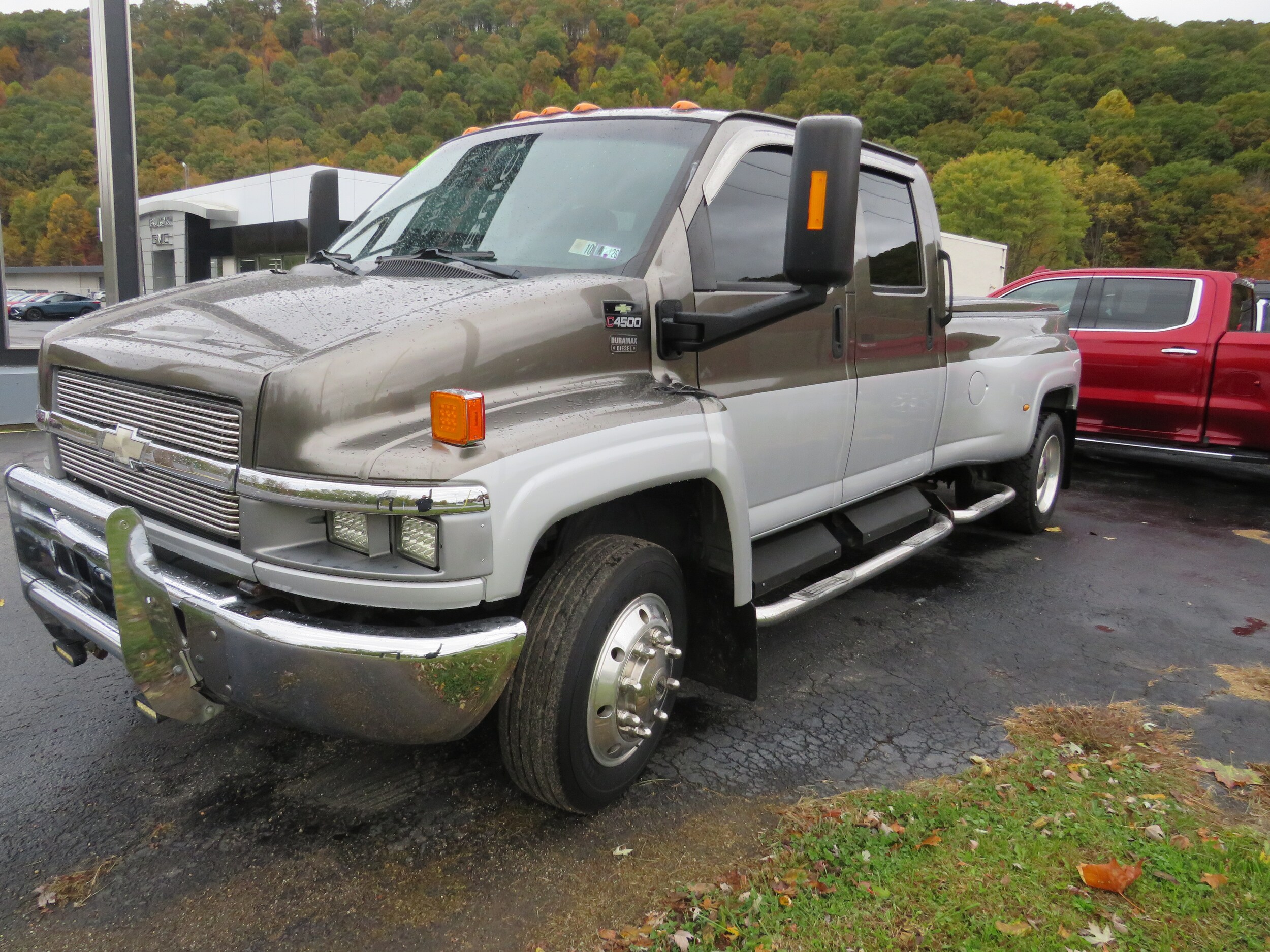 2005 Chevrolet C4 photo 2