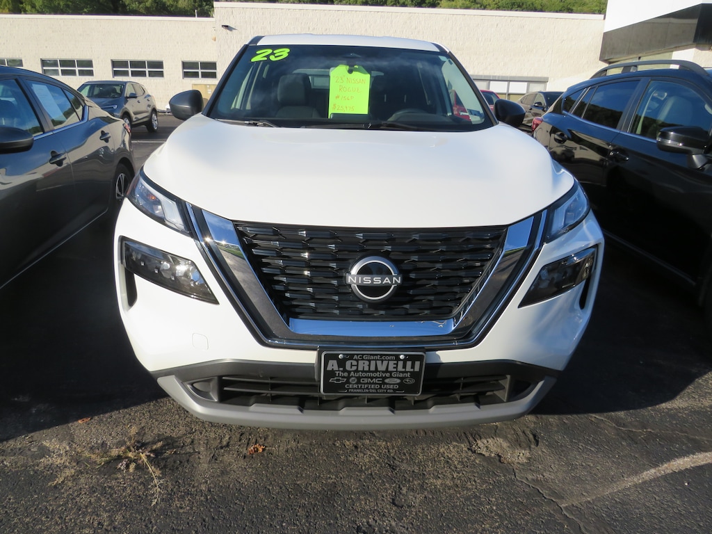 Used 2023 Nissan Rogue S SUV