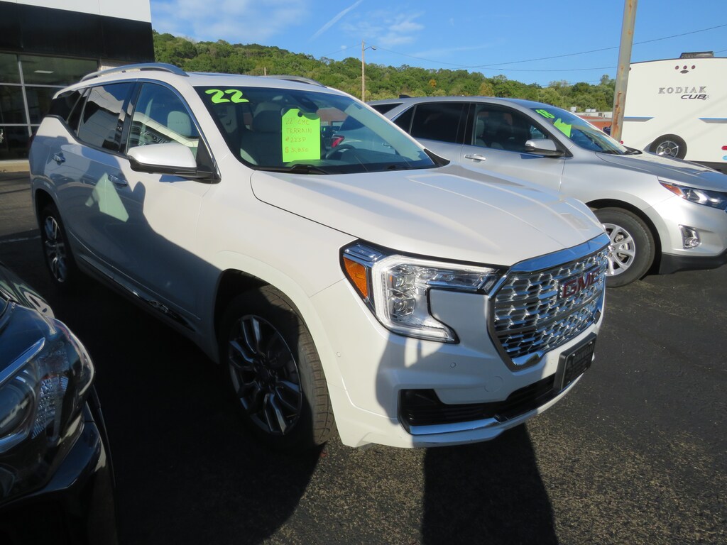 Used 2022 GMC Terrain Denali SUV