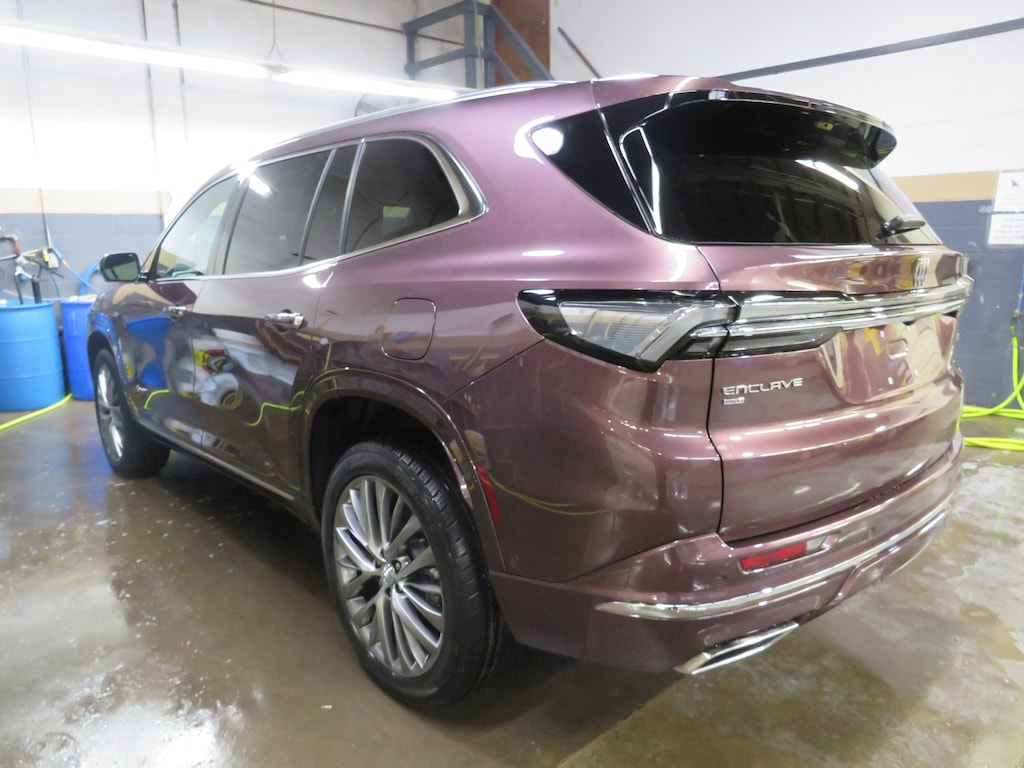New 2026 Buick Enclave Avenir SUV