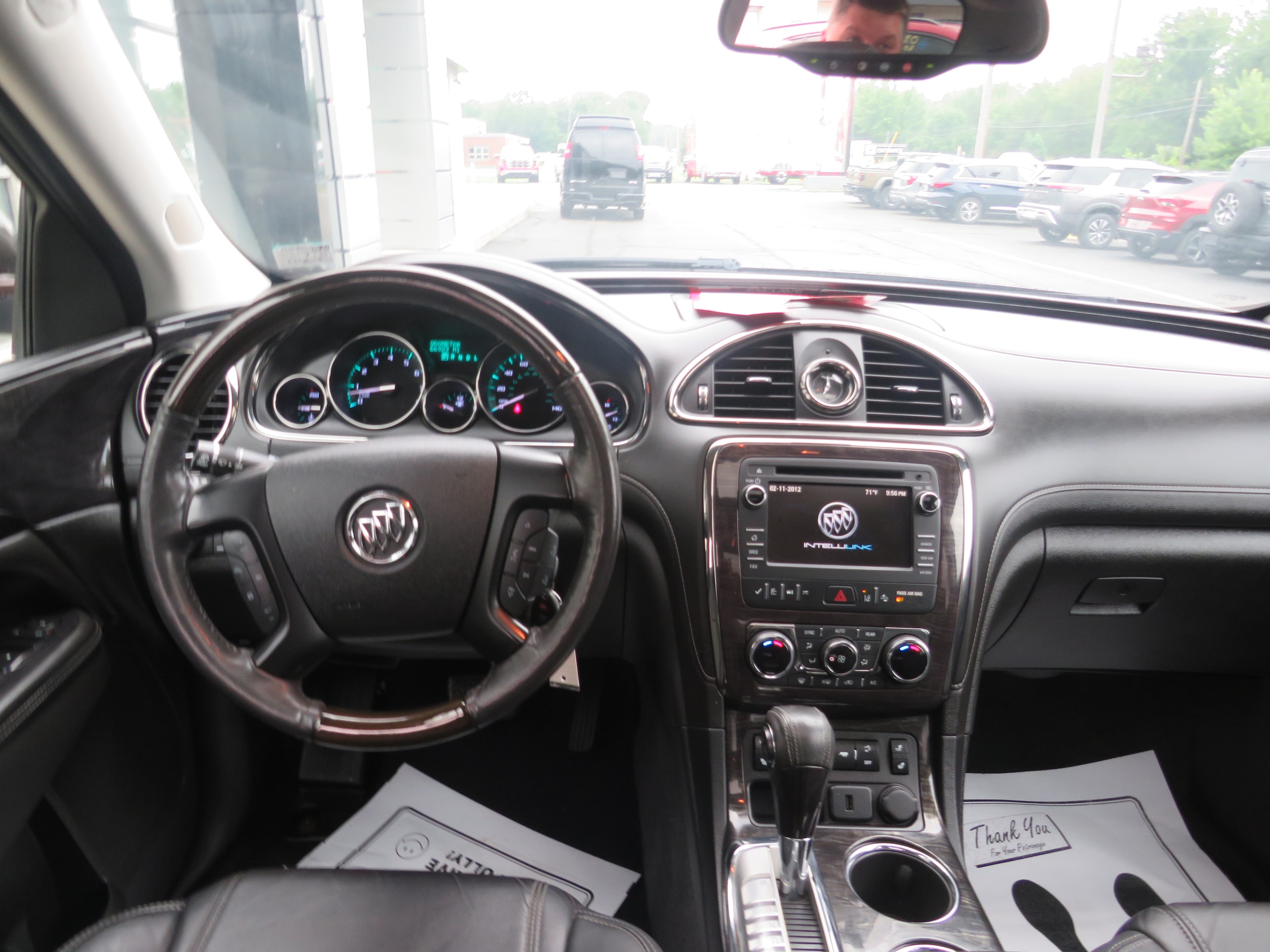 Photo 12