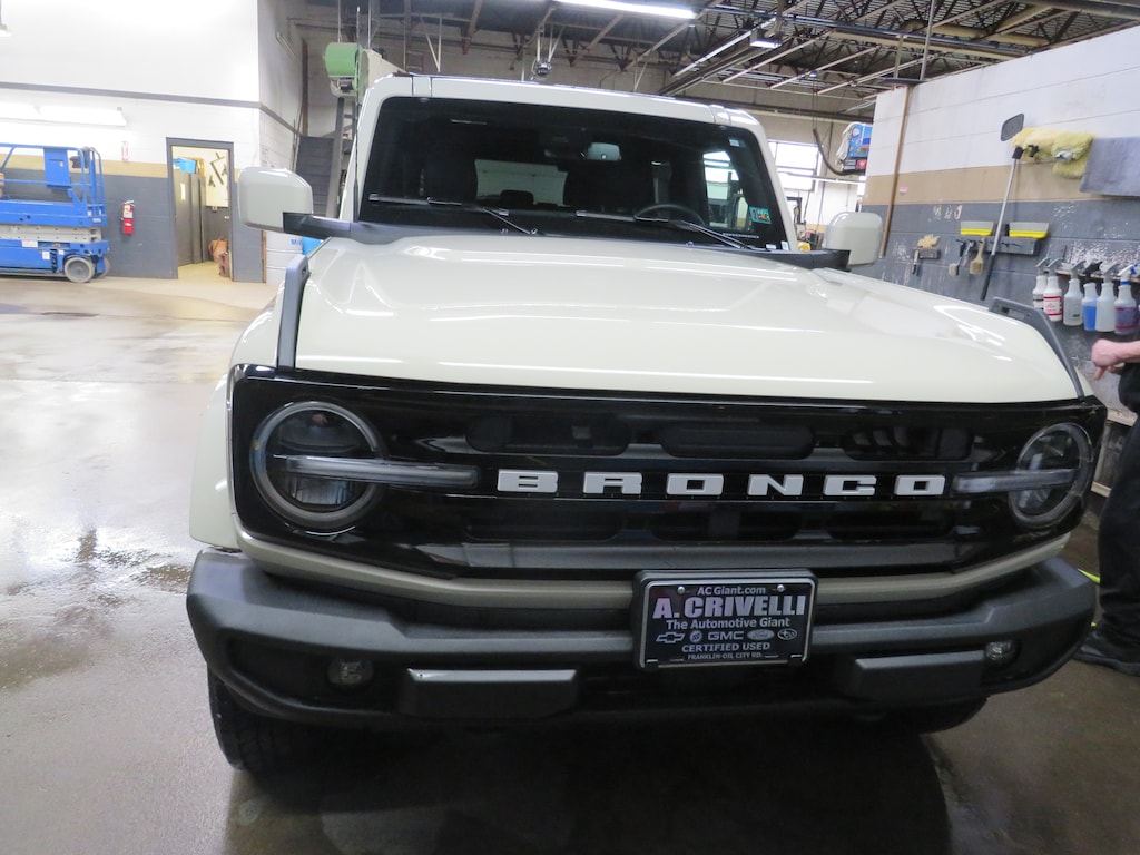 Used 2025 Ford Bronco Outer Banks SUV