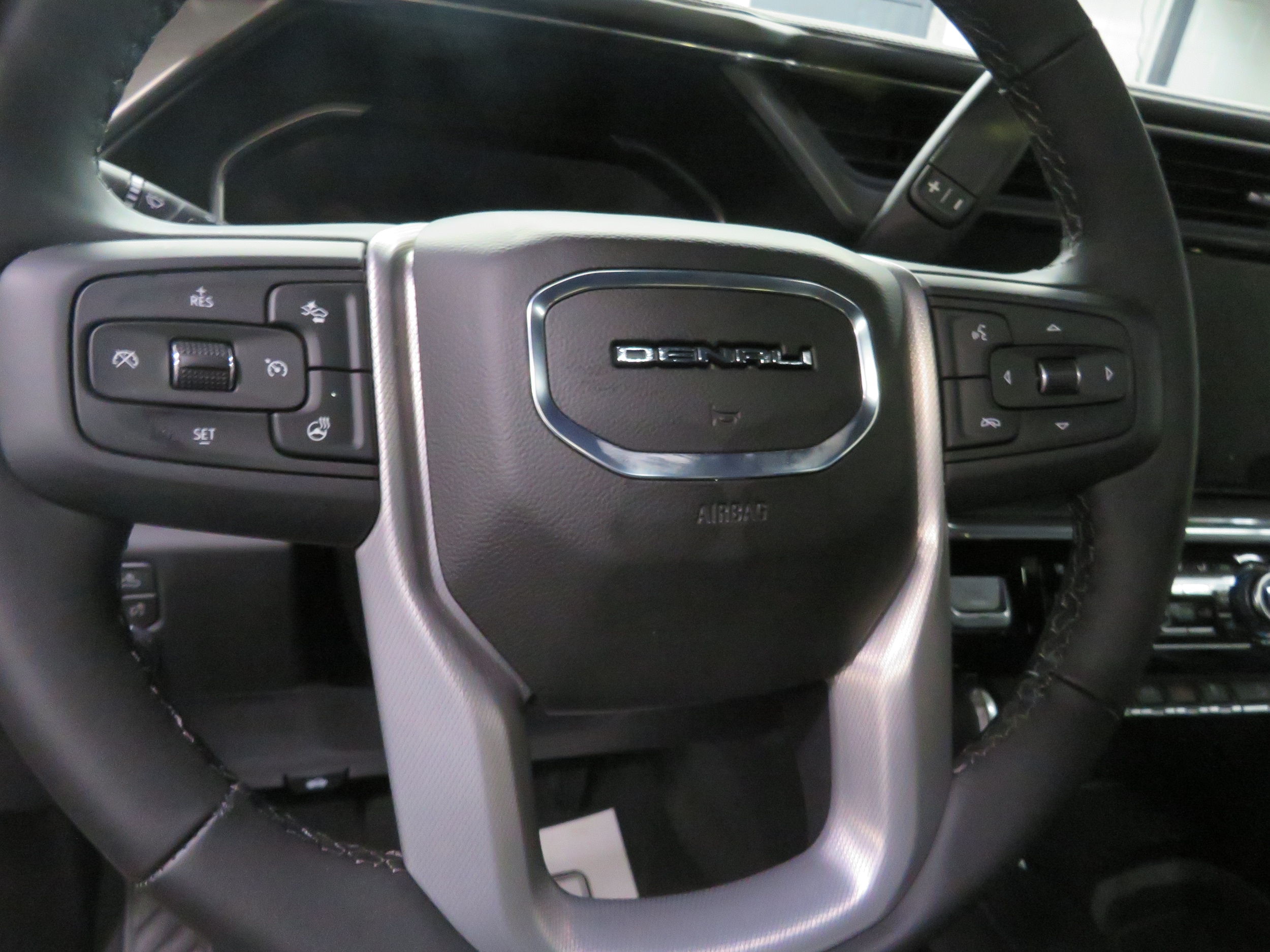 2026 GMC Sierra 2500HD Denali - Photo 15