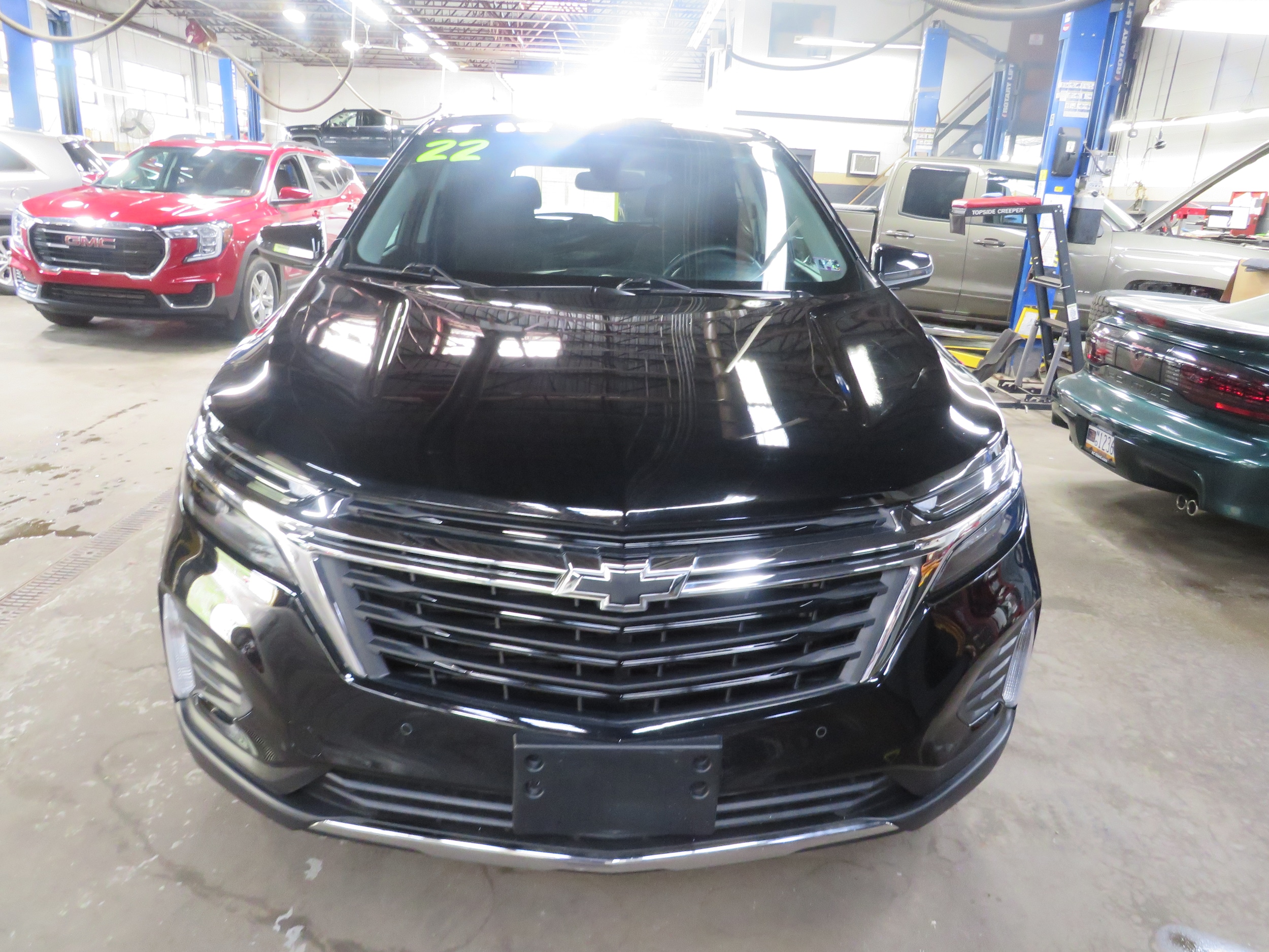 Used 2022 Chevrolet Equinox LT with VIN 3GNAXUEV0NL195806 for sale in Oil City, PA