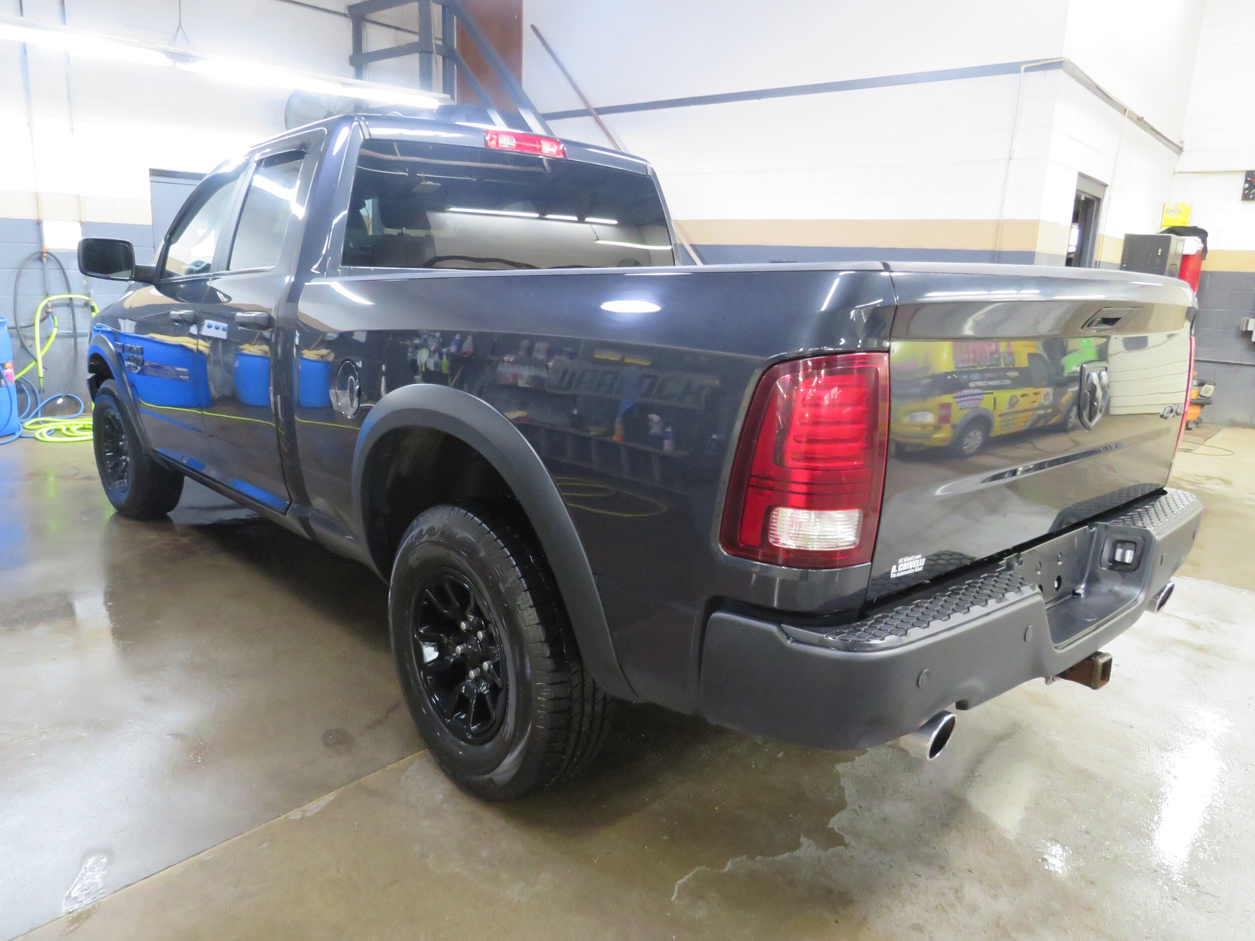 2021 Ram 1500 Classic Warlock photo 4