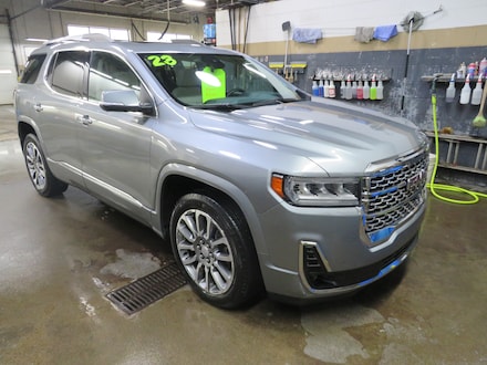 2023 GMC Acadia Denali SUV