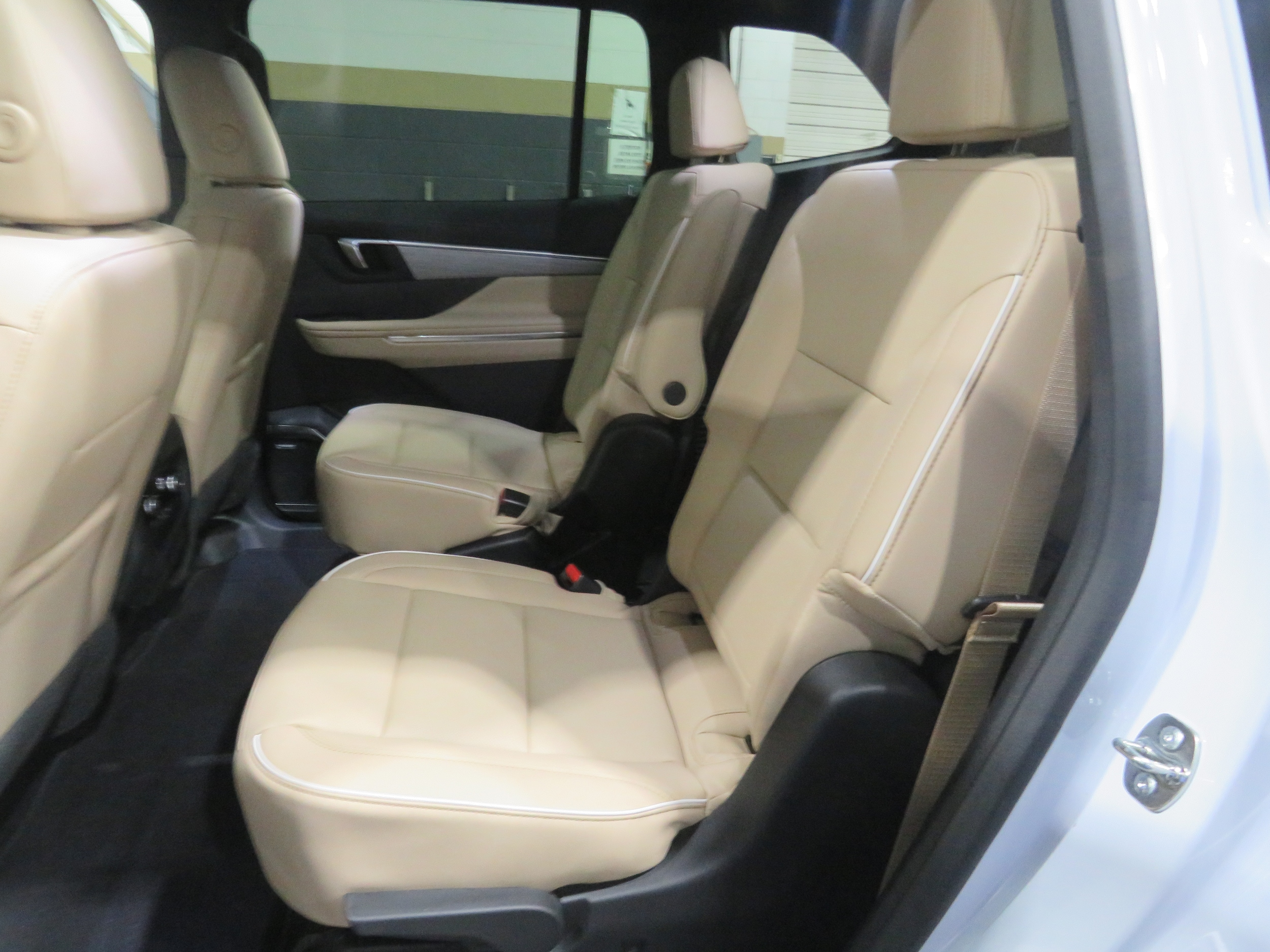2027 Buick Enclave Preferred - Photo 9