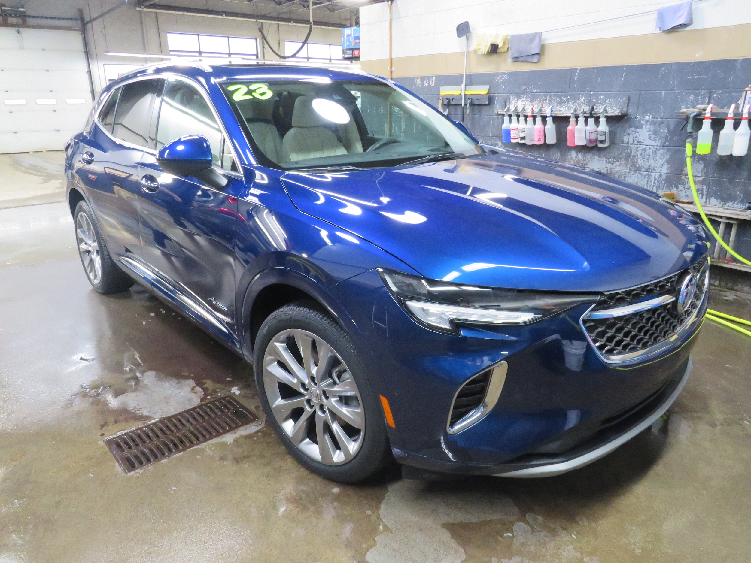 2023 Buick Envision SUV 