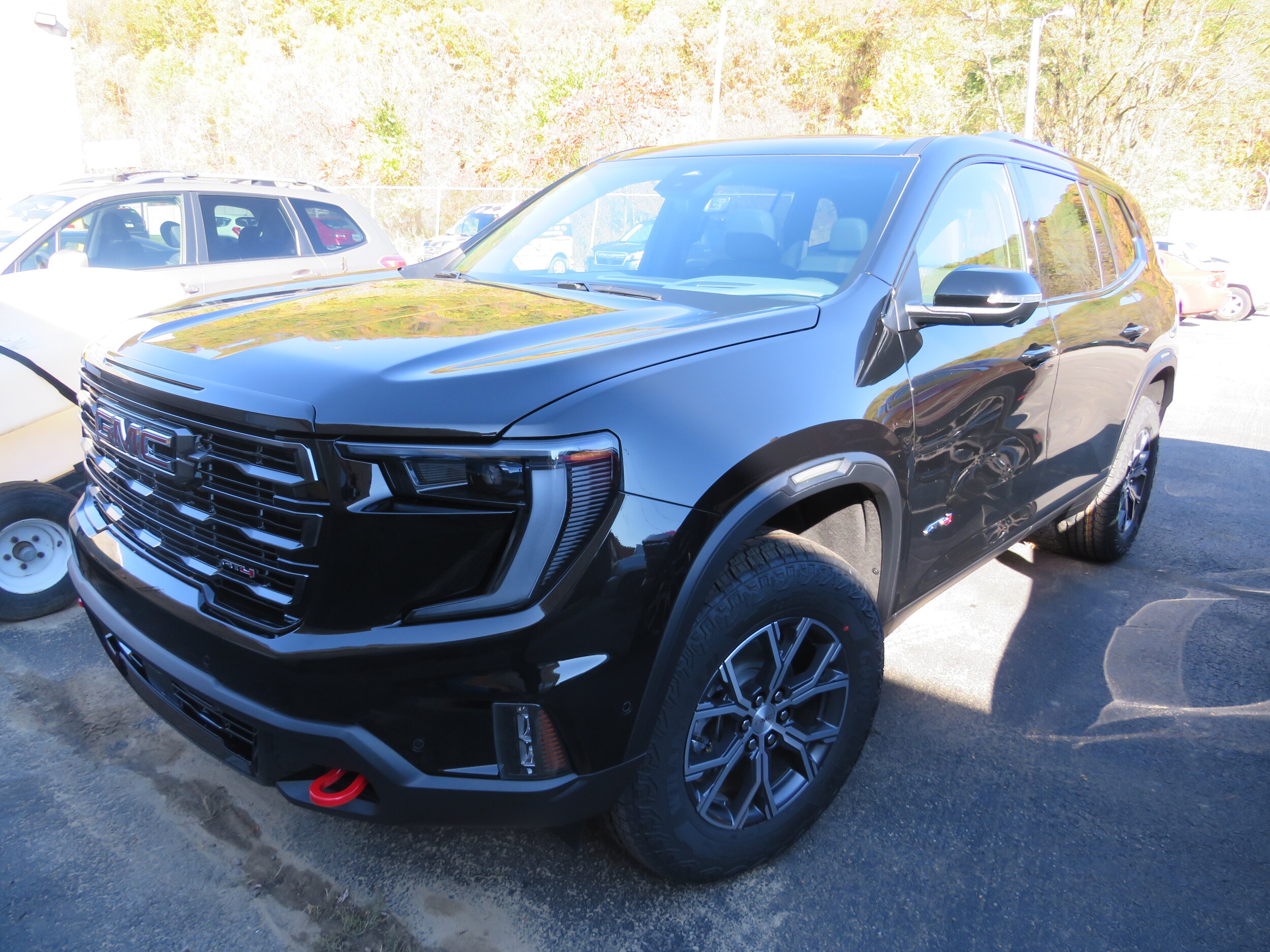 2026 Gmc Acadia AT4 photo 3