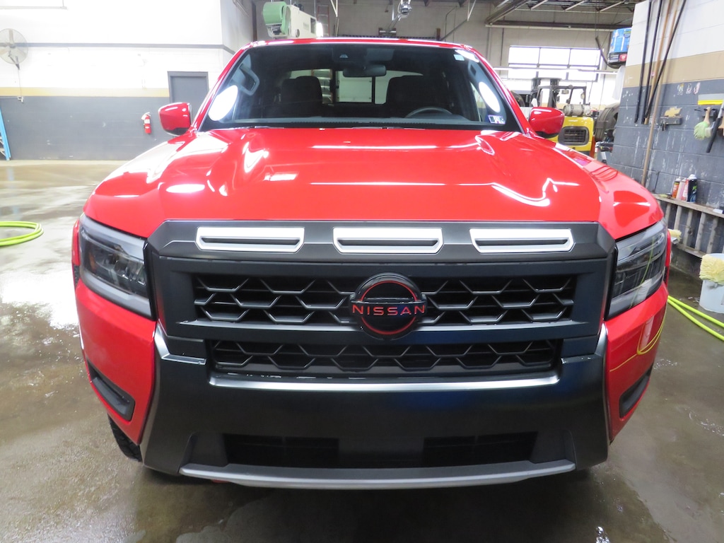 Used 2025 Nissan Frontier PRO-4X Truck
